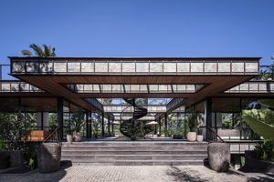 Bond House Alexis Dornier Bali Pure Luxe