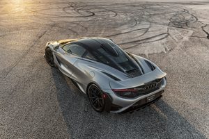 Hennessey-McLaren-675LT-4