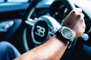 Bugatti-smartwatch