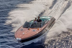 Riva Aquarama-02