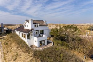 Duinvilla Bergen aan Zee-01