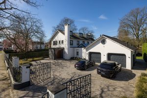 funda-villa-eindhoven