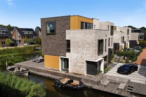 De watervilla in Reeuwijk