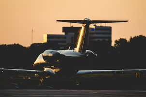 Rijken betalen tot wel &euro; 200.000 voor vlucht met priv&eacute;jet om Midden-Oosten te ontvluchten