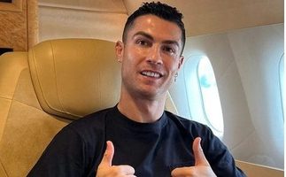 Cristiano Ronaldo priv&eacute;jet