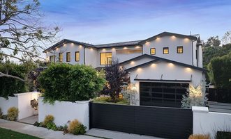 De villa van Adriana Lima in Los Angeles