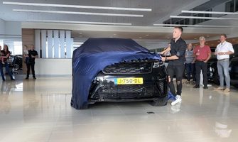 Nicky Romero DJ Range Rover Velar Terlouw Pure Luxe