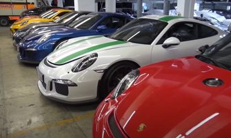 Porsche collectie Schmee150 Tim Burton Youtube Pure Luxe
