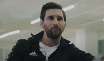 Lionel Messi heeft een bod van &euro; 1,4 miljard geweigerd