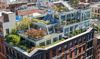 Franse voetballegende Thierry Henry wil maar liefst $ 25 miljoen voor zijn penthouse in SoHo