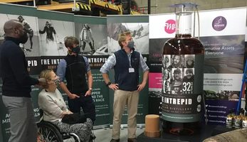 Grootste whiskyfles