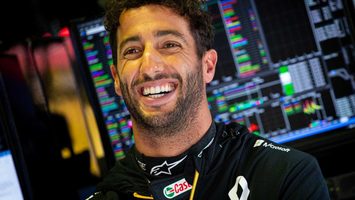 daniel ricciardo contract renault f1 Pure Luxe