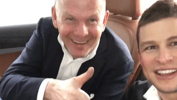Robert van der Wallen in zijn priv&eacute;jet
