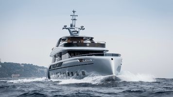 dynamiq porsche gtt 115 hybride superjacht Pure Luxe
