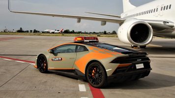 Lamborghini-Huracan-Evo-2
