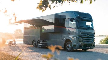 Camper