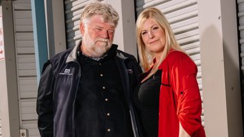 Storage Wars-01