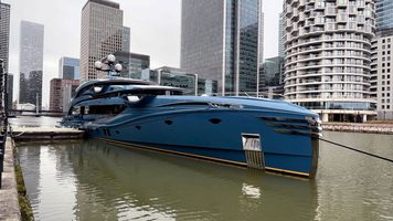 Royal Huisman Phi-03
