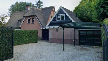 De nieuwe villa van Britt Dekker in het Gooi