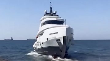 Het jacht Dolce Vento dat gezonken is voor de kust van Turkije