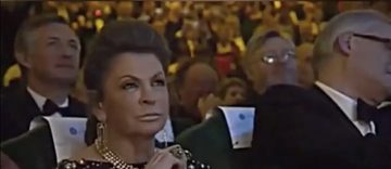 Rafaela Aponte-Diamant, de rijkste vrouwelijke selfmade miljardair ter wereld, tijdens een conferentie van haar bedrijf
