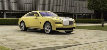 Rolls-Royce Spectre Semaphore