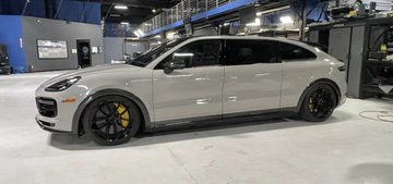 Porsche Cayenne Mark Zuckerberg