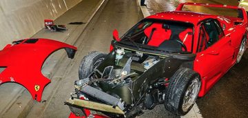 Ferrari F40 crash
