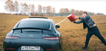 Russische Youtuber Mercedes-AMG GT 63 S Pure Luxe