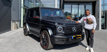 steven bergwijn PSV Mercedes-AMG G 63 Pure Luxe