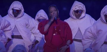 Rihanna Super Bowl Half Time
