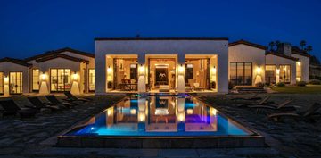 Malibu residence zuma beach Pure Luxe