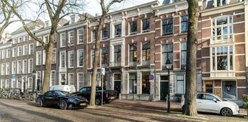 Het pand aan de Lange Voorhout in Den Haag waar het Haagsche Hopje werd uitgevonden