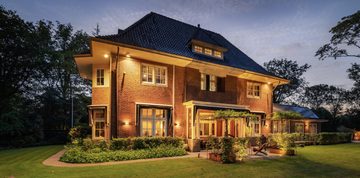 De villa van Chazia Mourali in Hilversum