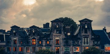 Amsterdam huizenprijzen stijgen risico woningmarkt statistieken Pure Luxe