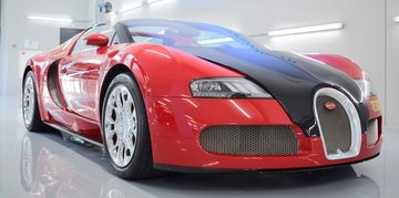 De Bugatti Veyron van Rick van Stippent