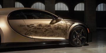 Zijkant van de Bugatti Golden Era