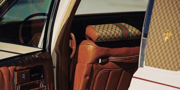 De binnenzijde van de Cadillac Seville 'Gucci Edition'