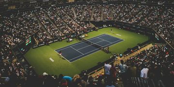 Een stadion van de US Open, alwaar veel prijzengeld te verdienen valt