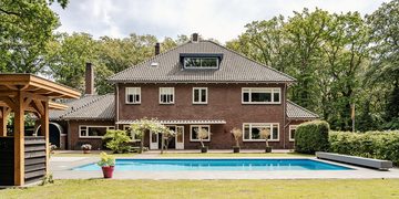 De villa in Vogelenzang.