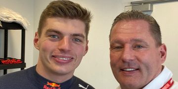 Jos Verstappen naast zijn zoon Max Verstappen, die over een fraai vastgoedportfolio beschikt