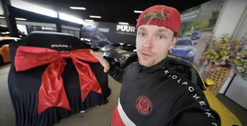 Enzo Knol ruilt zijn Urus in voor een nieuwe Urus