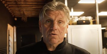 Jonnie Boer tijdens een interview