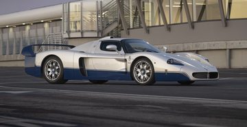 De Maserati MC12 die naar de veiling gaat