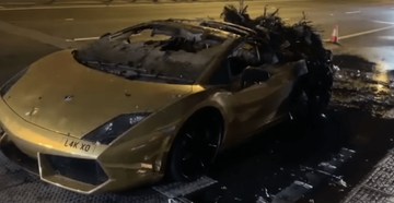 britse lamborghini gallardo uitgebrand Birmingham Pure Luxe