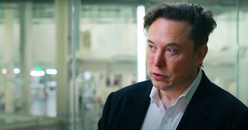 Elon Musk tijdens een interview