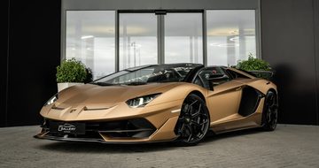 Lamborghini Aventador SVJ Roadster Mo Bicep