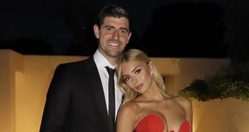 Thibaut Courtois en zijn vrouw Mishel Gerzig tijdens hun bruiloft