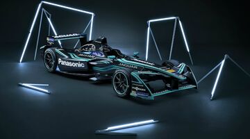 Panasonic Jaguar Racing Nelson Piquet Jr. Jaguar I-type 2 Pure Luxe