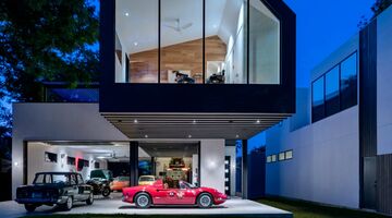 dit is de droomwoning van iedere autoliefhebber in Austin Texas Pure Luxe